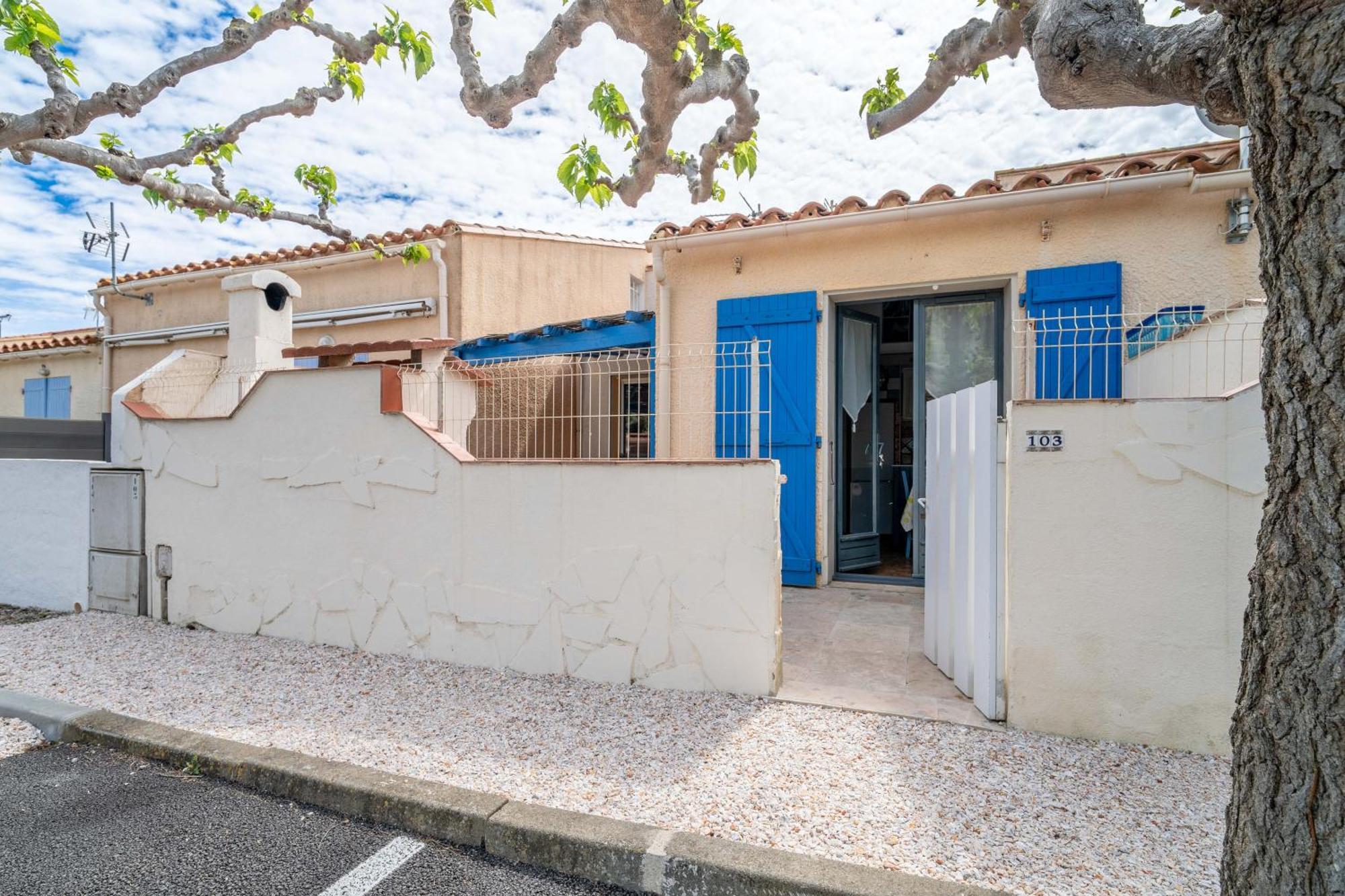 Maison Fleurynes Fleury  Esterno foto